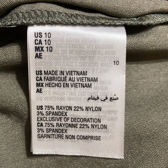 WOMEN’S INC international concepts lace inset crop pants moss green size 10 - Picture 6 of 6